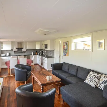 بيت للعطل 3 Bedroom Stunning In Egå